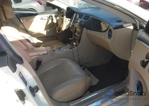 2008 Mercedes-Benz Cls 550 из США, поврежденный, VIN WDDDJ72X98A128864